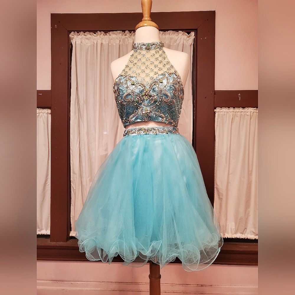 Turquoise Blue 2-Piece Shortie